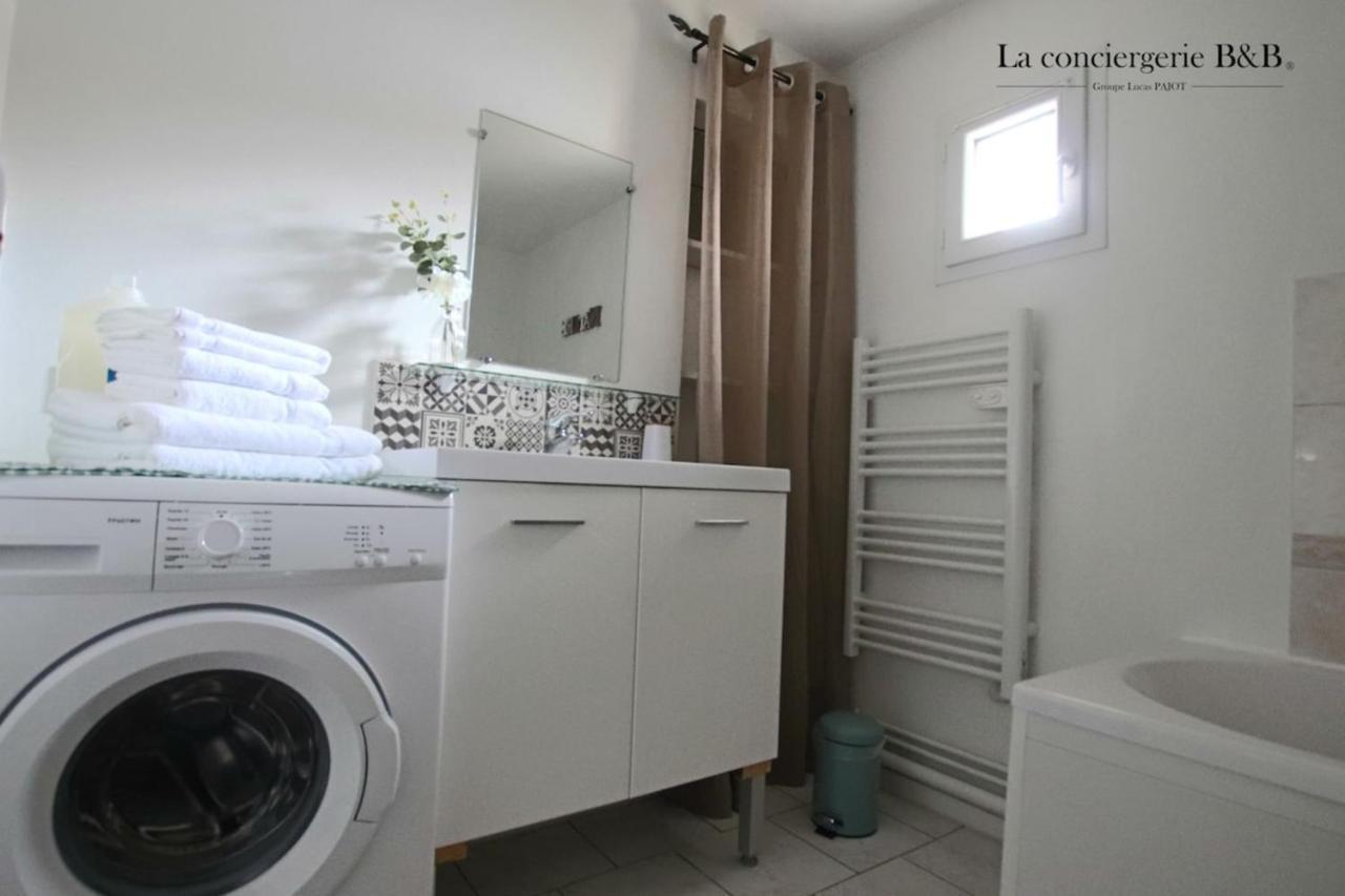 רושפור Townhouse Near The Thermal Baths La Rochelle And The Ile D'Oleron מראה חיצוני תמונה